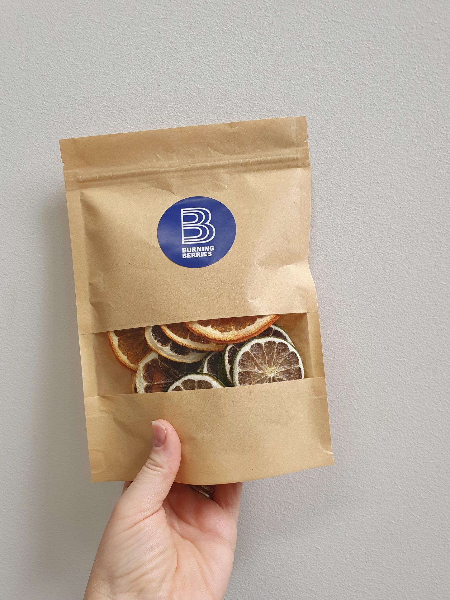 Quirky dehydrated mixed citrus garnish - 30g